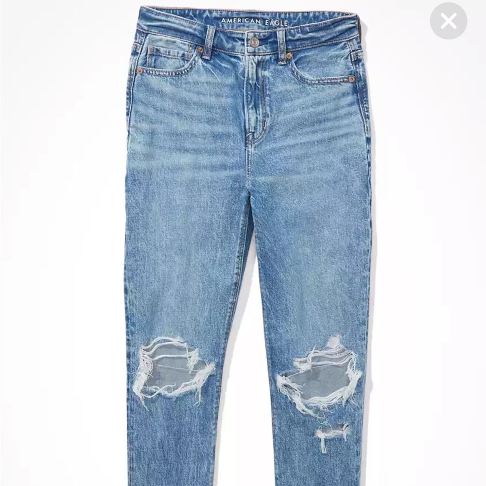 American Eagle Comfort Stretch Mom Jean
